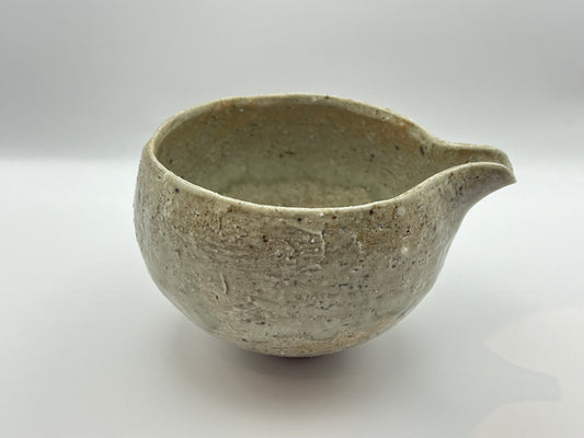 Grey Katakuchi 粉引片口