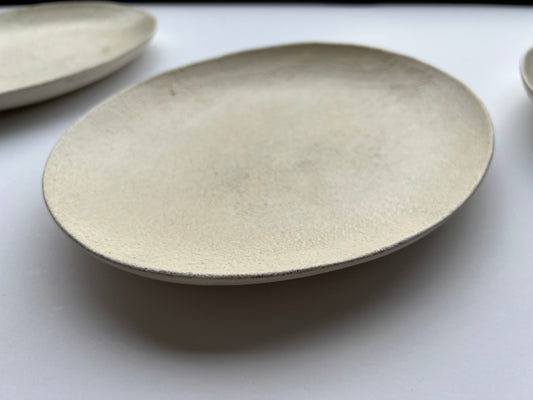 Oval plate 25x21cm